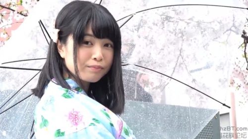 【もりの小鳥】童顔お姉さんが小さい身体で濃厚ハメ