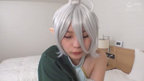 「今日は…」コスプレイヤーのお姉さんと月イチの撮影会で危険日に中出しSEXのトップ画像