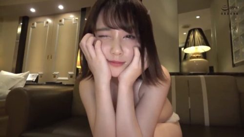 「いっぱい見て♪」童顔でシロウト女の子をお金で釣りビジホで淫行SEX