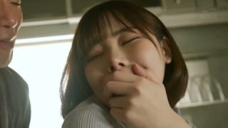 【深田えいみ】義父の狙いは美人OL娘だった！母親が入院中に義父に何度も種付けレイプされる美人お姉さん