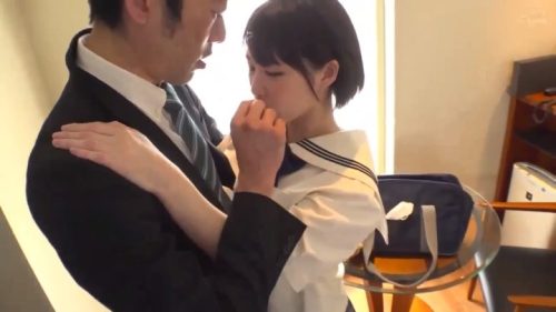 【七海】「いっぱいシテ❤」現役JK女の子が昼間っからビジホで同級生と禁断SEX