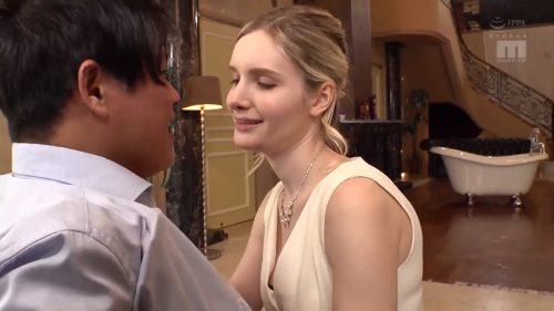 【リリー・ハート】僕が外国人が多数在籍するソープランドで色白お姉さんが僕の下半身をねっとり骨抜き