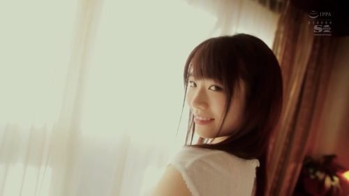 【河北彩花】＜美少女×顔射＞少しだけ新垣●衣似のお姉さんが濃厚性交→顔射