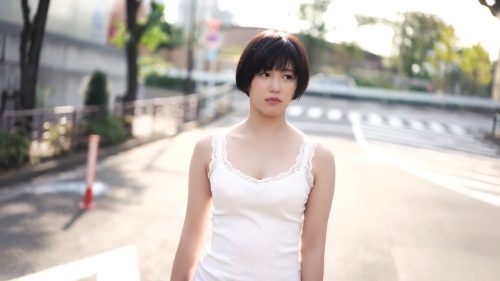 【児玉れな】＜美少女×デビュー作＞「感じる体位は...」料理とカラオケが趣味のEカップのショトカ美少女がAVデビュー