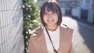＜低身長×デビュー作×中出し＞143㎝の童顔新人18歳の敏感シンガー美少女が中出しAVデビュー