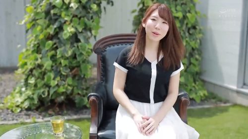 【咲乃にいな】＜お姉さん×デビュー作×中出し＞新人美し爽やか書道の先生中出しAVデビュー