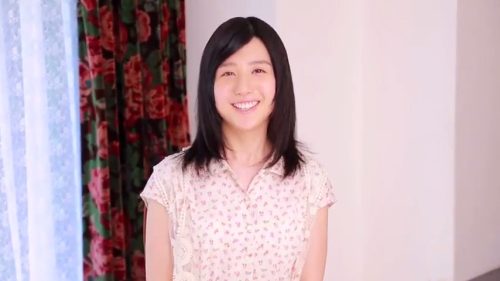 【古川いおり】＜顔射×お姉さん×デビュー作＞不慣れなフェラで男優をイカせるお姉さんｗ