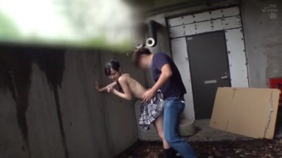 【工藤ララ･伊藤はる】《エロ動画×JK･野外》童顔で未●熟状態の●●生を野外に誘い込み処女膜マンコに何度も濃厚SEX