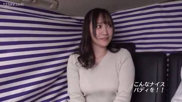 《エロ動画×素人･人妻》寂しさに耐えきれずオナニー三昧だった素人妻がスタッフの激しい包容力に甘えて朝まで何度も激しく求め合った日々
