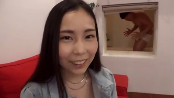 《エロ動画×素人･即ハメ》神話級Lカップの美人姉さんをナンパ狩り！昼OL夜スナックの24歳ゆりあさんをロケ車へ連れ込む第22弾