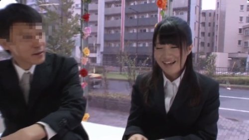 《エロ動画×素人･MM号》マジックミラー号の車内で発情！23歳新卒の巨乳お姉さんが上司の誘惑に負けて本能剥き出しの密室セックス！