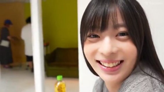 【篠宮るい】《エロ動画×お姉さん･デビュー作》ナイショでAVの世界へ足を踏み入れた欲求不満なFカップグラビアアイドル