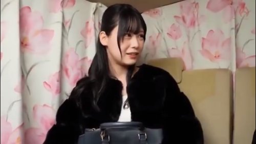 《エロ動画×素人･人妻》セックスレスで欲求不満な巨乳美人妻をロケ車でナンパして電マ責めでスイッチが入っちゃってそのままホテルへ