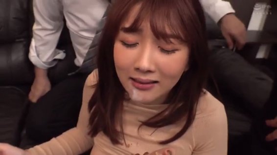 【大槻ひびき】《エロ動画×人妻･寝取り》社長のボンボン息子が家に来て散々悪口を言って妻を怒らせた結果寝取られた悲劇