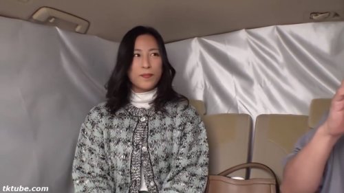 《エロ動画×素人･人妻》黒髪の美人セレブ妻が旦那とセックスレスで欲求不満すぎてロケ車ナンパからホテルイン