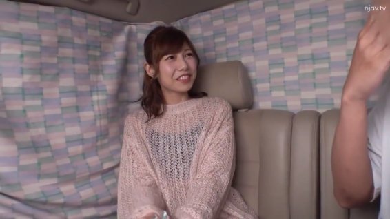 《エロ動画×素人･人妻》買い物中のセレブ妻をロケ車ナンパで落としてスタッフとそのままラブホへ行き濃厚セックス