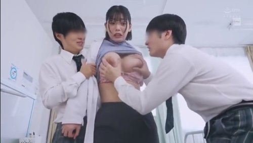 【九井スナオ】《エロ動画×女教師･レイプ》弱みを握られた爆乳保健教諭がクラスの男子生徒たちにしつこく犯され孕まされていく地獄絵図