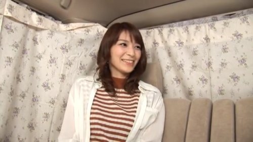 「素人動画」高級グルメなセレブ妻がホテルで欲望を解放しパイパンまんこを激しく突かれ生中出し